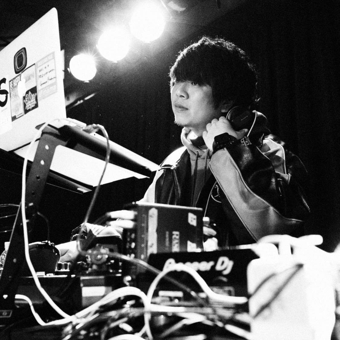 Official artist photo of DJ Komogi