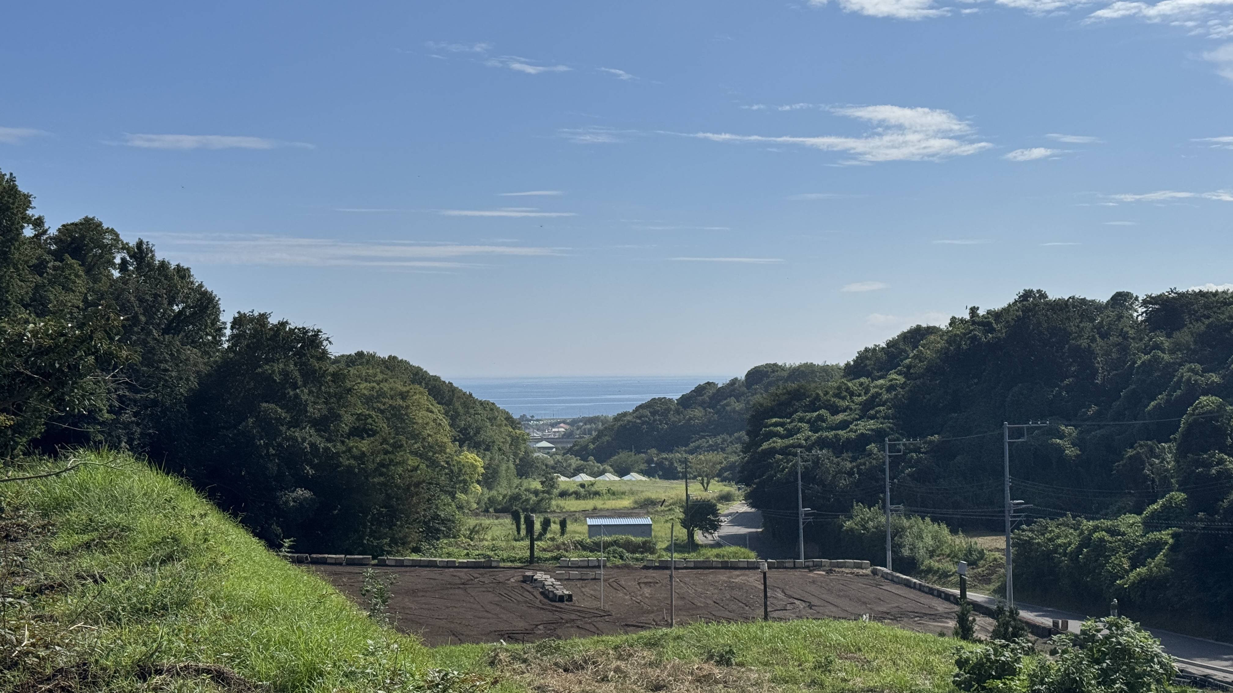 Hills and a view toward the sea in Oiso